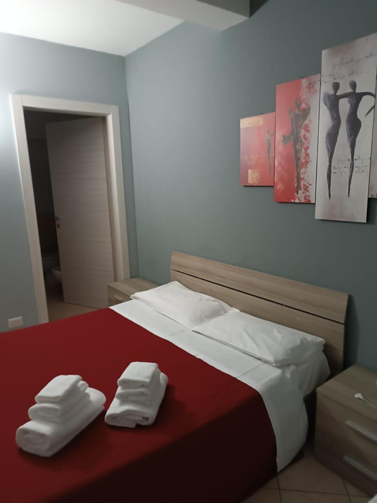 Hotel Ded 1 Checkin A Richiesta Πάρμα Εξωτερικό φωτογραφία